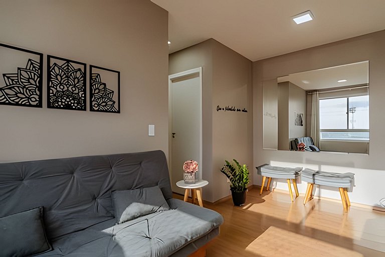 Apto Lindo Completo - Ar Condicionado  e Garagem